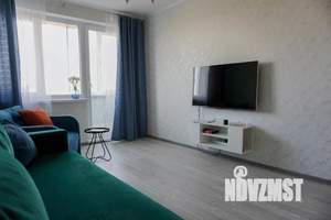 1-к квартира, посуточно, 50м2, 1/1 этаж