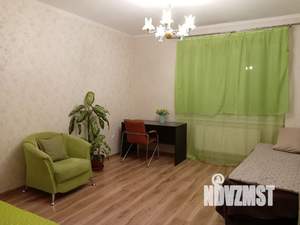 1-к квартира, посуточно, 40м2, 6/17 этаж