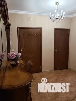 3-к квартира, посуточно, 78м2, 4/8 этаж