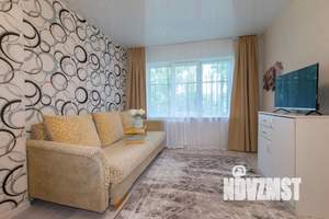 2-к квартира, посуточно, 45м2, 1/5 этаж