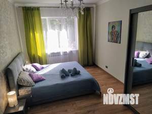 2-к квартира, посуточно, 60м2, 1/2 этаж