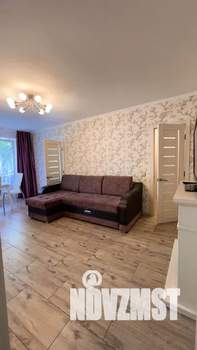 2-к квартира, посуточно, 44м2, 3/5 этаж