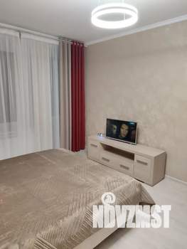 1-к квартира, посуточно, 37м2, 6/9 этаж