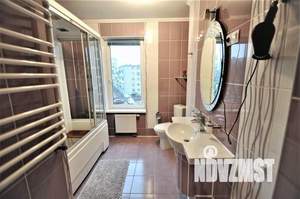 1-к квартира, посуточно, 60м2, 1/1 этаж