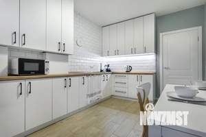 1-к квартира, посуточно, 35м2, 13/16 этаж