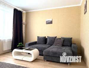 2-к квартира, посуточно, 62м2, 1/5 этаж