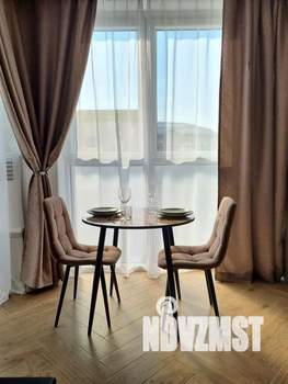 Студия квартира, посуточно, 24м2, 1/9 этаж