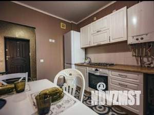 1-к квартира, посуточно, 42м2, 9/10 этаж