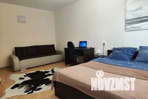 1-к квартира, посуточно, 39м2, 6/9 этаж