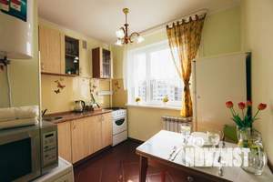 1-к квартира, посуточно, 38м2, 7/10 этаж