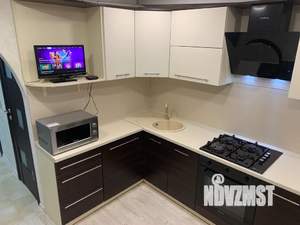 2-к квартира, посуточно, 51м2, 1/12 этаж