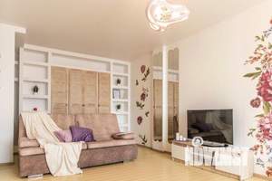 1-к квартира, посуточно, 42м2, 1/1 этаж