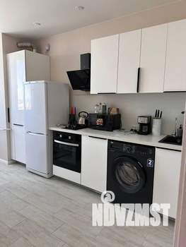 2-к квартира, посуточно, 63м2, 13/16 этаж