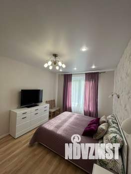 1-к квартира, посуточно, 36м2, 1/1 этаж