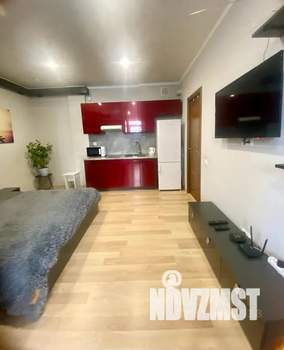 Студия квартира, посуточно, 25м2, 1/5 этаж