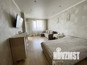 1-к квартира, посуточно, 46м2, 1/1 этаж
