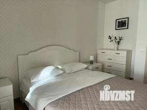 1-к квартира, посуточно, 38м2, 3/10 этаж