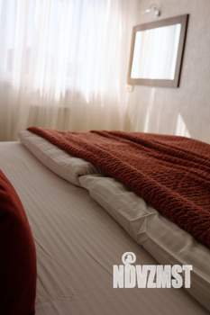 2-к квартира, посуточно, 45м2, 5/10 этаж