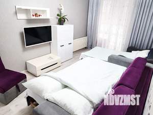 1-к квартира, посуточно, 38м2, 3/10 этаж