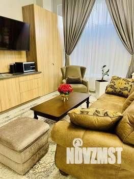 1-к квартира, посуточно, 40м2, 1/1 этаж