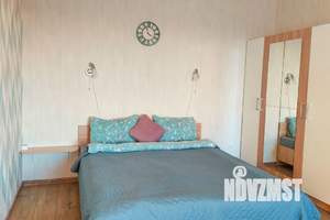 1-к квартира, посуточно, 40м2, 9/10 этаж
