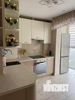 1-к квартира, посуточно, 42м2, 3/9 этаж