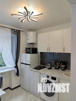 1-к квартира, посуточно, 35м2, 3/5 этаж