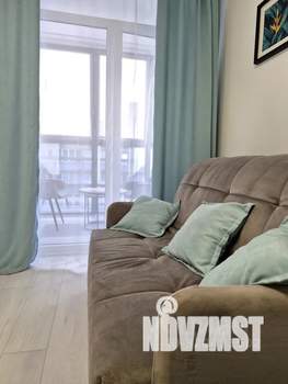 1-к квартира, посуточно, 37м2, 7/15 этаж