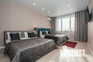 1-к квартира, посуточно, 42м2, 1/1 этаж