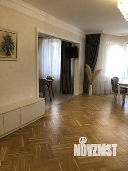 3-к квартира, посуточно, 103м2, 3/4 этаж