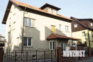 3-к квартира, посуточно, 85м2, 1/2 этаж