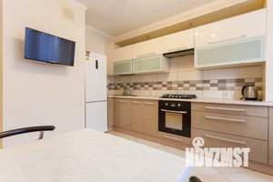 1-к квартира, посуточно, 43м2, 1/1 этаж