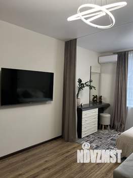 1-к квартира, посуточно, 43м2, 3/8 этаж