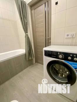 1-к квартира, посуточно, 38м2, 4/4 этаж