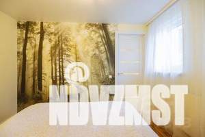 2-к квартира, посуточно, 37м2, 1/2 этаж