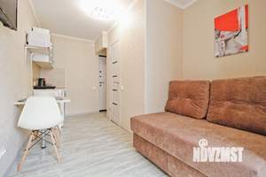 Студия квартира, посуточно, 13м2, 1/5 этаж