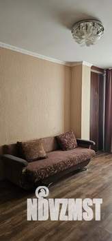 1-к квартира, посуточно, 37м2, 6/9 этаж