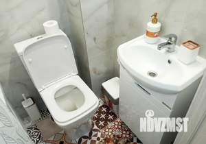 Студия квартира, посуточно, 28м2, 1/1 этаж