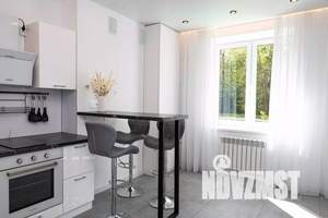 1-к квартира, посуточно, 35м2, 1/10 этаж