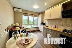 1-к квартира, посуточно, 42м2, 3/8 этаж