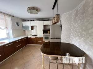 2-к квартира, посуточно, 72м2, 3/6 этаж