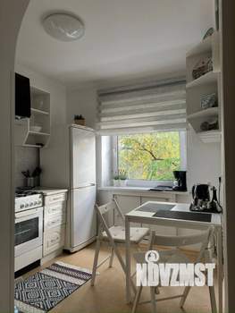 2-к квартира, посуточно, 46м2, 4/4 этаж