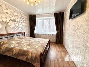 1-к квартира, посуточно, 33м2, 4/10 этаж