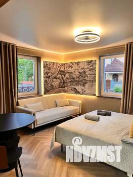 Студия квартира, посуточно, 30м2, 1/3 этаж
