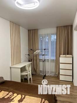 2-к квартира, посуточно, 43м2, 2/5 этаж