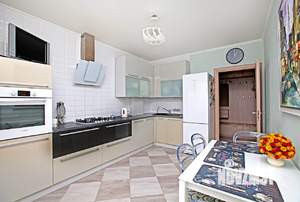 2-к квартира, посуточно, 76м2, 7/9 этаж