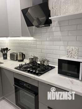 1-к квартира, посуточно, 44м2, 8/8 этаж