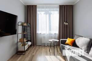 1-к квартира, посуточно, 38м2, 4/9 этаж