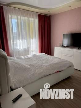 1-к квартира, посуточно, 49м2, 3/9 этаж