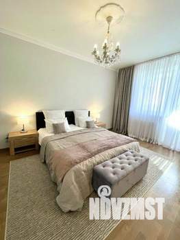 1-к квартира, посуточно, 73м2, 1/1 этаж
